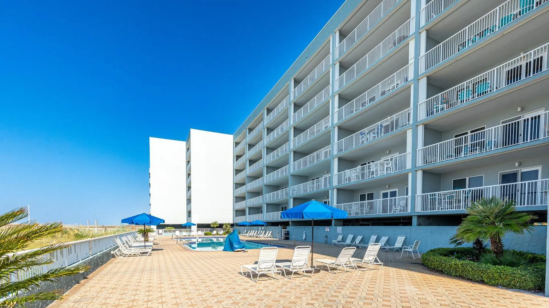 Dolphin Point 303A- By Holiday Isle Properties Destin