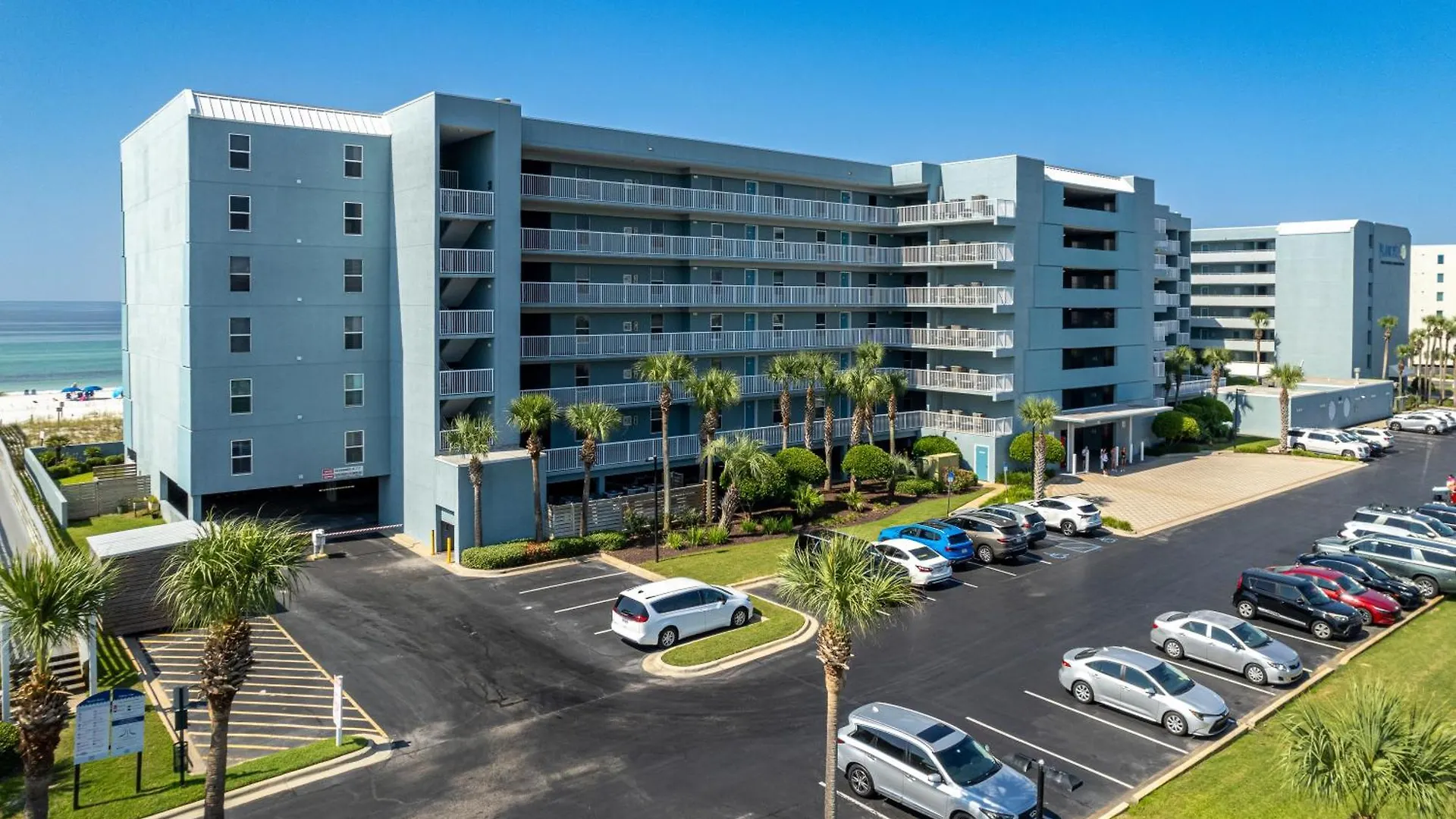 Apartment Dolphin Point 303A- By Holiday Isle Properties Destin