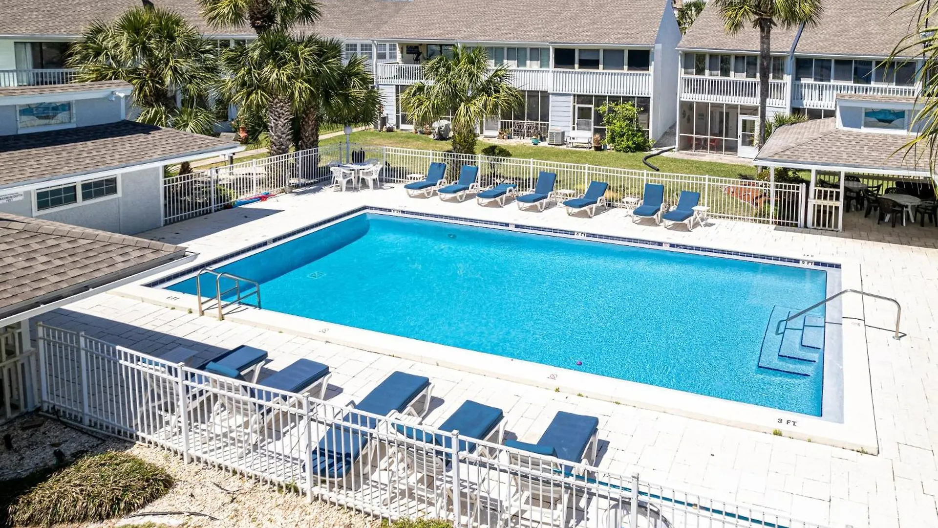 Dolphin Point 303A- By Holiday Isle Properties Destin
